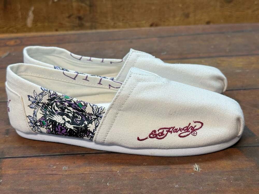 Ed Hardy Bahamas Slip On Flats Size 6 White Canvas Tiger Shoes